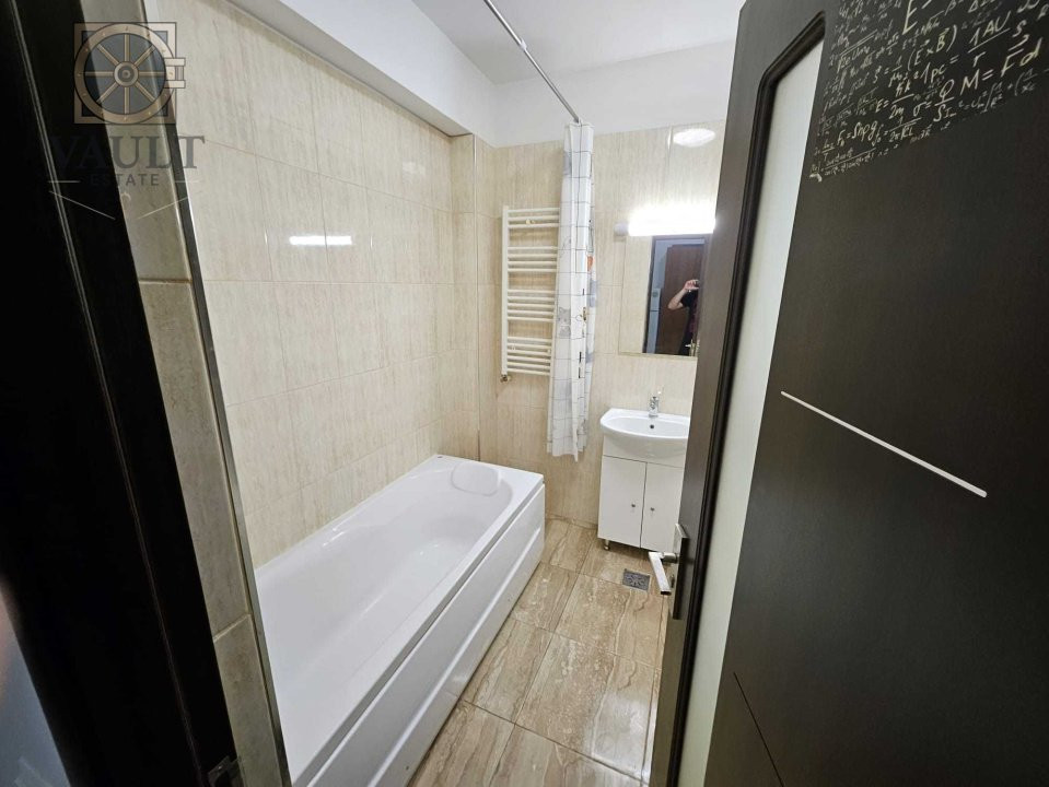 GARSONIERA / CONFORT LUX / LOC DE PARCARE / PACII