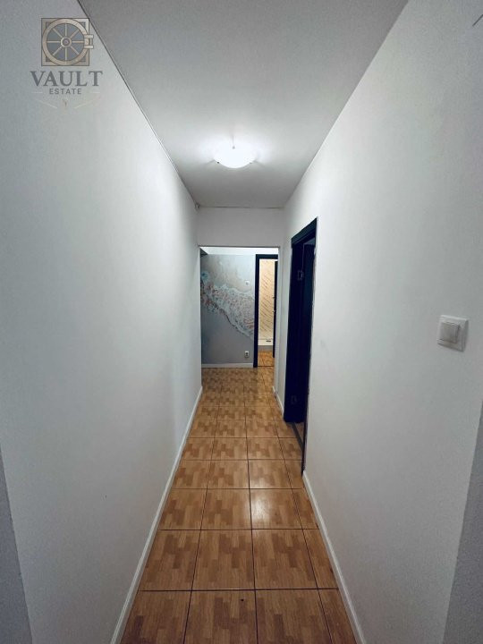 APARTAMENT 4 CAMERE / RENOVAT / BLOC ANVELOPAT / APUSULUI