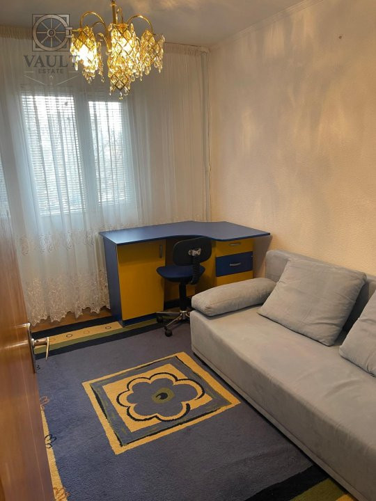  Apartament cu 4 camere -80 Mp - 10 minute pana la metrou -Nicolae Grigorescu 