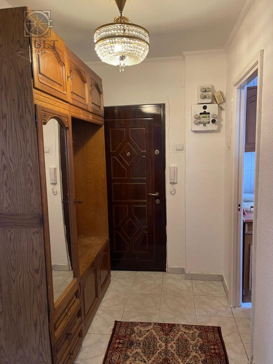  Apartament cu 4 camere -80 Mp - 10 minute pana la metrou -Nicolae Grigorescu 
