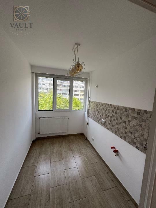Apartament 2 camere Cantemir-Renovat