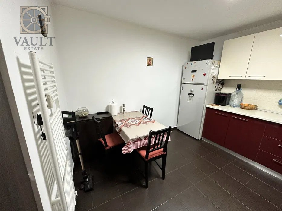 Apartament 2 camere - Teiul Doamnei -  Etaj 3 