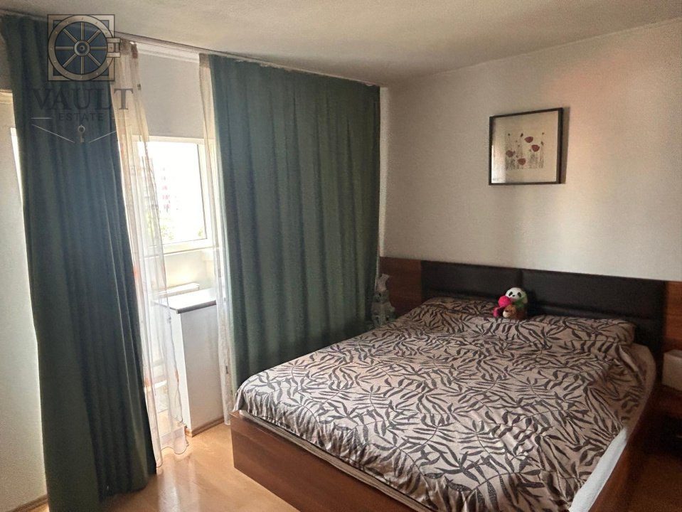 APARTAMENT 3 CAMERE -CENTRALA PROPRIE -13 SEPTEMBRIE