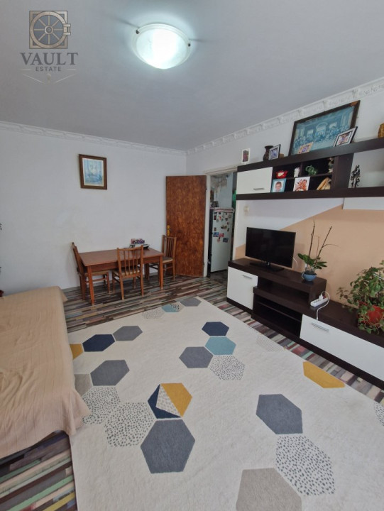 Apartament 4 camere - 15 minute de metrou - Ozana