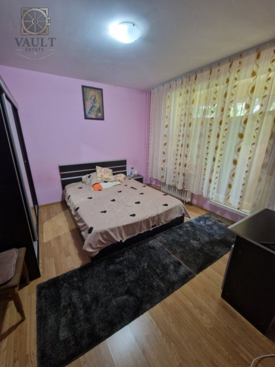 Apartament 4 camere - 15 minute de metrou - Ozana