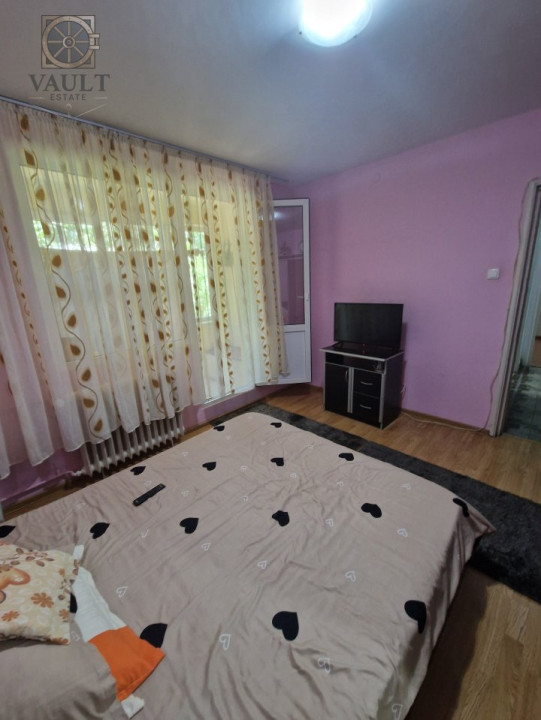 Apartament 4 camere - 15 minute de metrou - Ozana