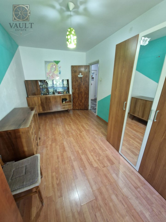 Apartament 4 camere - 15 minute de metrou - Ozana