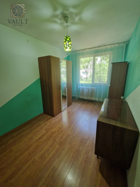 Apartament 4 camere - 15 minute de metrou - Ozana