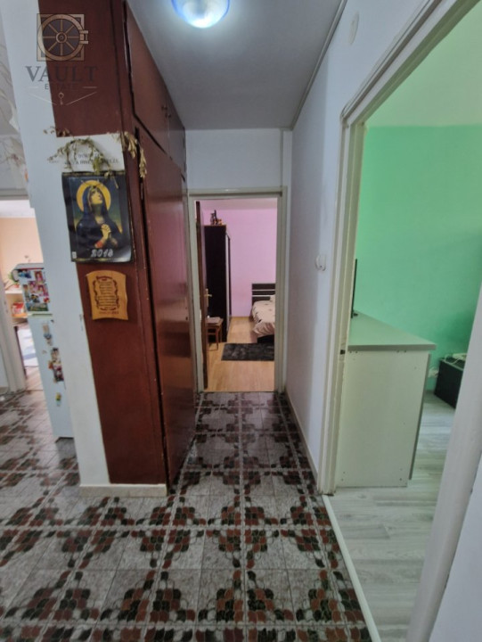 Apartament 4 camere - 15 minute de metrou - Ozana