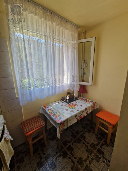 Apartament 4 camere - 15 minute de metrou - Ozana