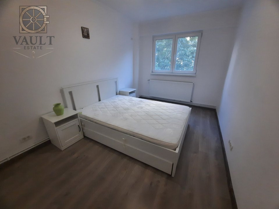 Apartament 3 camere- Decomandat-Parcul Tineretului 