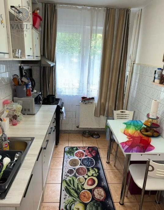 APARTAMENT  3 CAMERE-5 MINUTE DE METROU DRISTOR