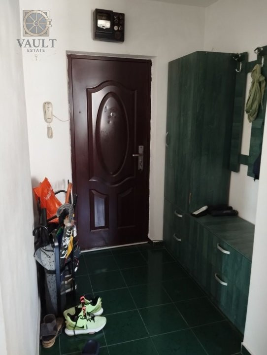 Apartament 3 camere - DECOMANDAT - zona TINERETULUI 