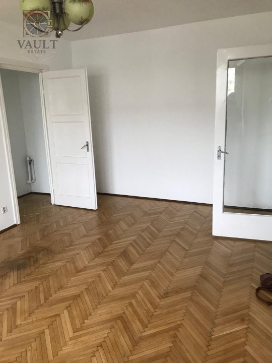 Apartament 3 camere Piata Chibrit-Metrou 1 Mai