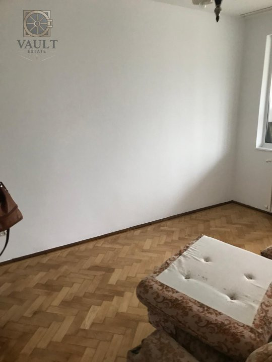Apartament 3 camere Piata Chibrit-Metrou 1 Mai