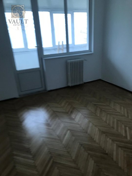 Apartament 3 camere Piata Chibrit-Metrou 1 Mai