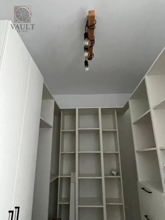 Vila complet mobilată, 149 mp, curte proprie și terasă – Trapezului