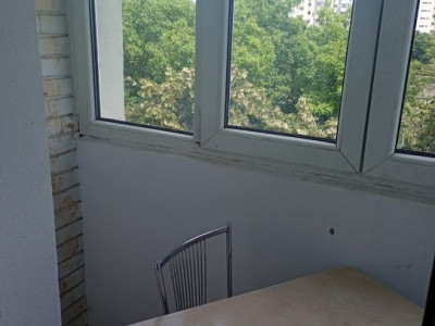 Apartament 2 camere Bulevardul Basarabia-Posibilitate Centrala Termica