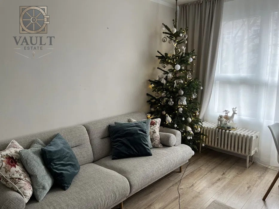 Apartament 4 camere 1 Decembrie 1918-Boxa la Subsol