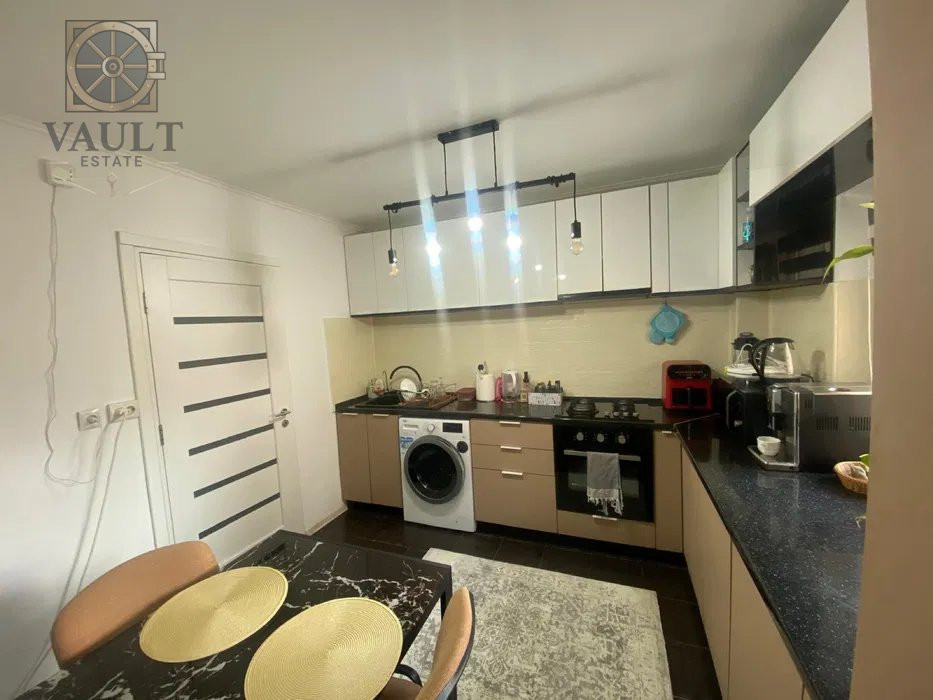 APARTAMENT 3 CAMERE-SEBASTIAN-13 SEPTEMBRIE-HOL H-MOBILAT-UTILAT