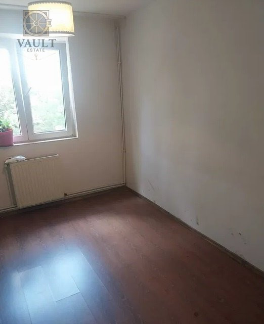 Apartament 4 camere Titan-1 Decembrie 1918-Centrala Proprie