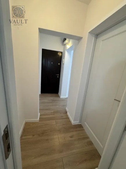 Garsoniera - RECENT RENOVATA - zona MOSILOR 