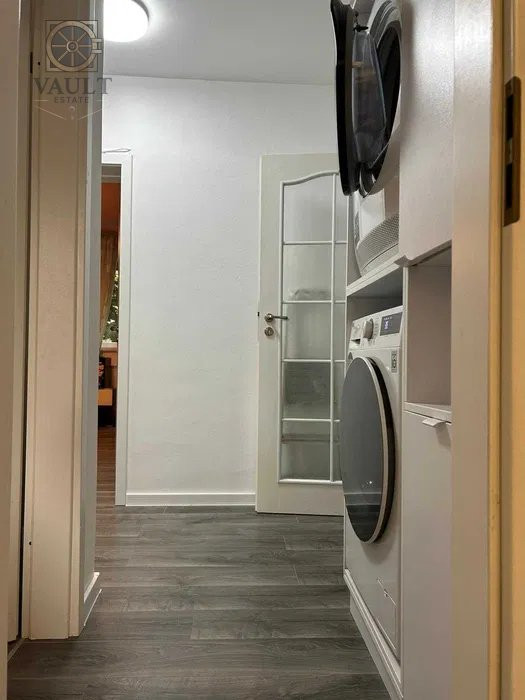 Apartament 3 camere transformat in 4-orientare V-E - Obor