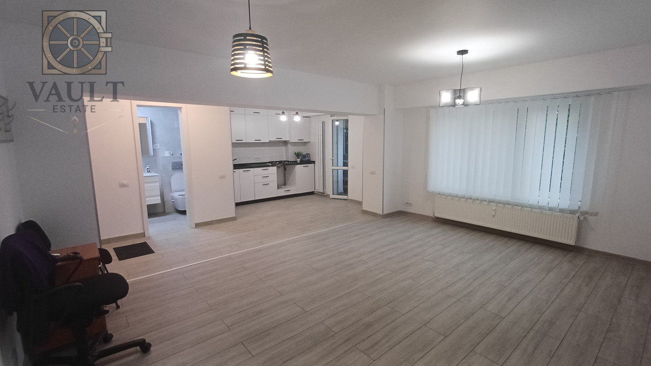 Garsoniera - BLOC MIXT - RECENT RENOVATA - zona CALARASILOR 