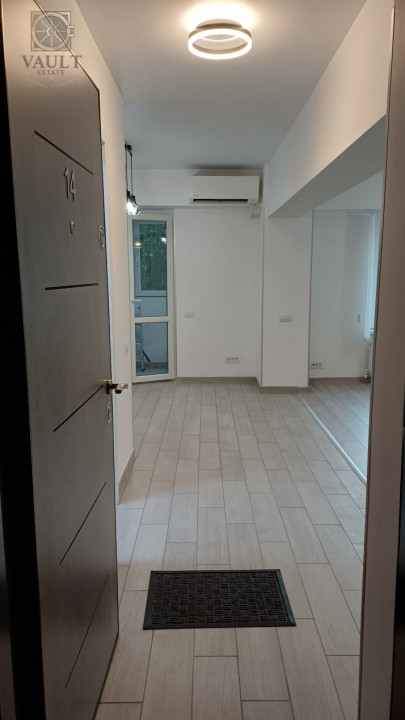 Garsoniera - BLOC MIXT - RECENT RENOVATA - zona CALARASILOR 