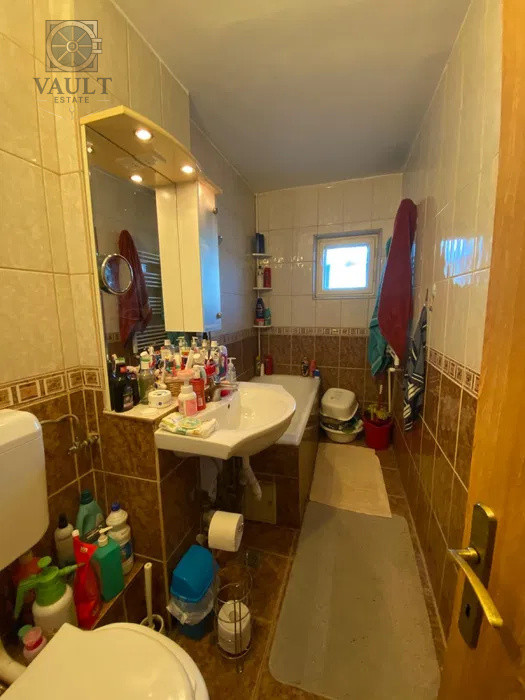 Apartament 3 camere- 68 MP-Fizicienilor