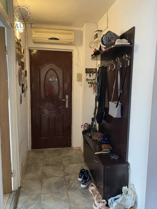 Apartament 3 camere- 68 MP-Fizicienilor