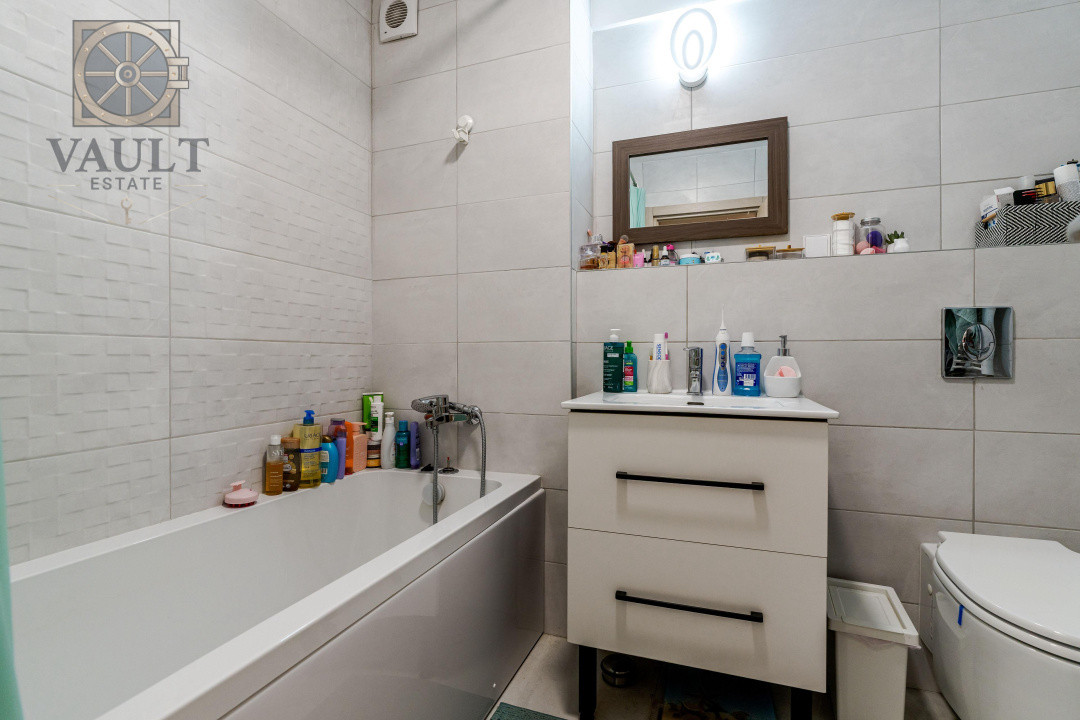 Apartament 2 camere - Nerva Traian - Loc de Parcare - 