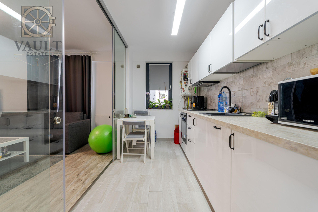 Apartament 2 camere - Nerva Traian - Loc de Parcare - 