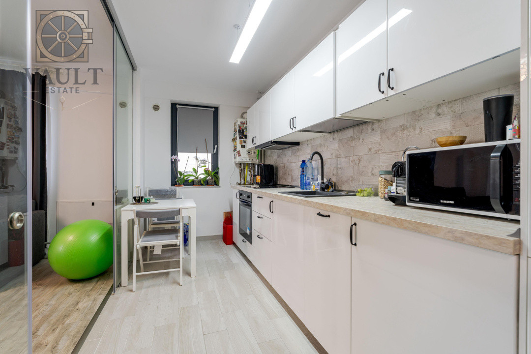 Apartament 2 camere - Nerva Traian - Loc de Parcare - 