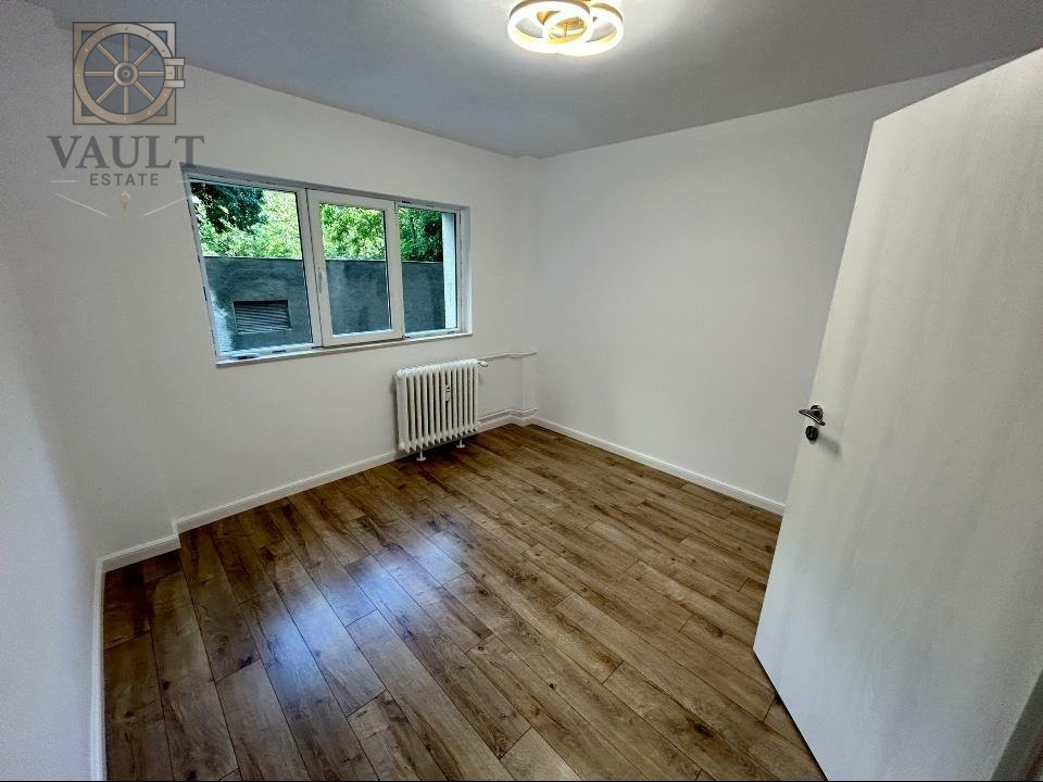 Apartament 2 camere - ETAJ 1 - BLOC ANVELOPAT - zona COLENTINA