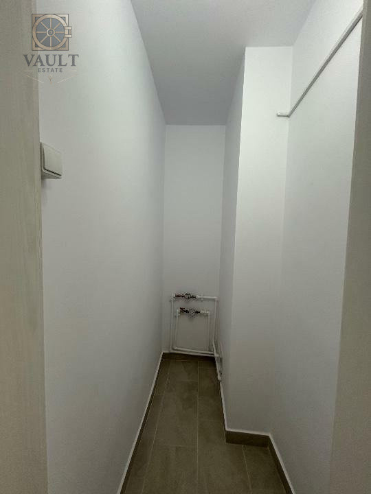 Apartament 2 camere - ETAJ 1 - BLOC ANVELOPAT - zona COLENTINA