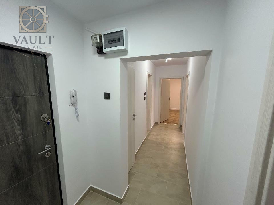 Apartament 2 camere - ETAJ 1 - BLOC ANVELOPAT - zona COLENTINA