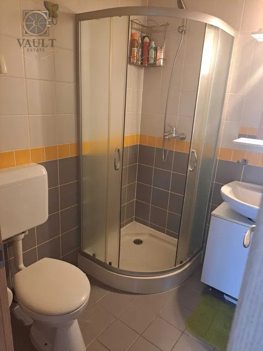 APARTAMENT 3 CAMERE - TINERETULUI