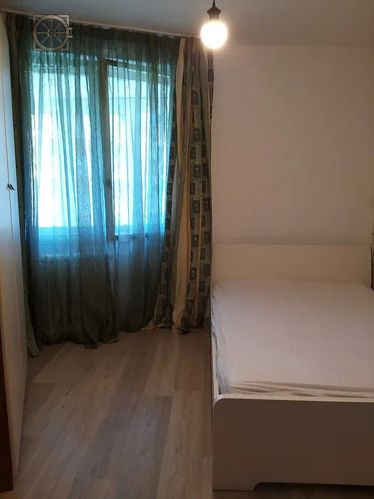 APARTAMENT 4 CAMERE - DECOMANDAT - METROU TINERETULUI 