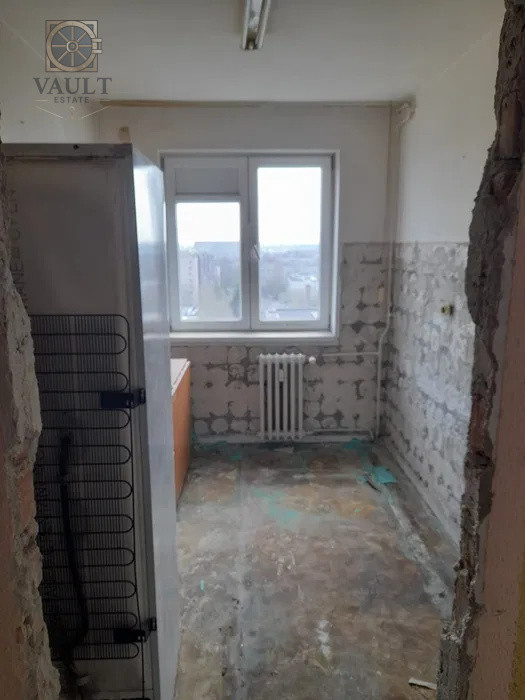 Apartament 2 camere-de Renovat-55MP-la cativa pasi de metrou -1 Decembrie 1918