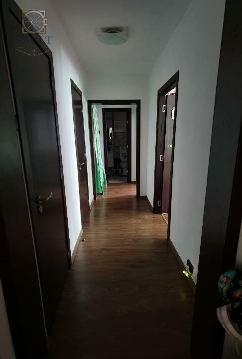 APARTAMENT 3 CAMERE DECOMANDAT  -DRISTOR -PARK LAKE 