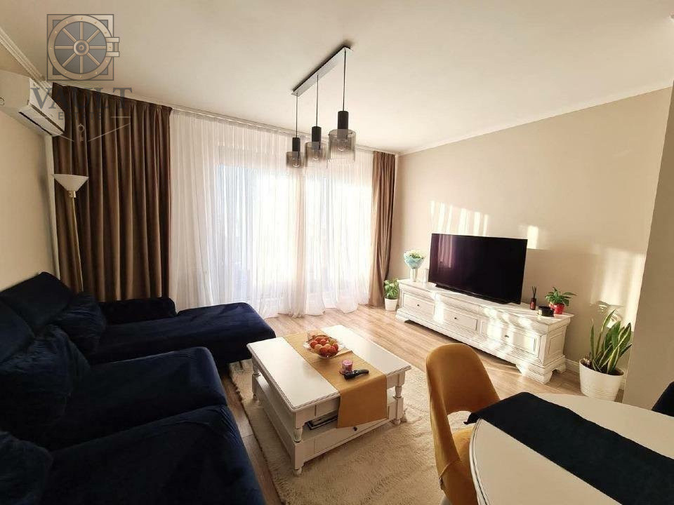 Apartament 3 camere- parcare și boxă-Titan