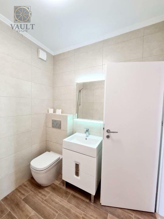 Apartament 3 camere- parcare și boxă-Titan