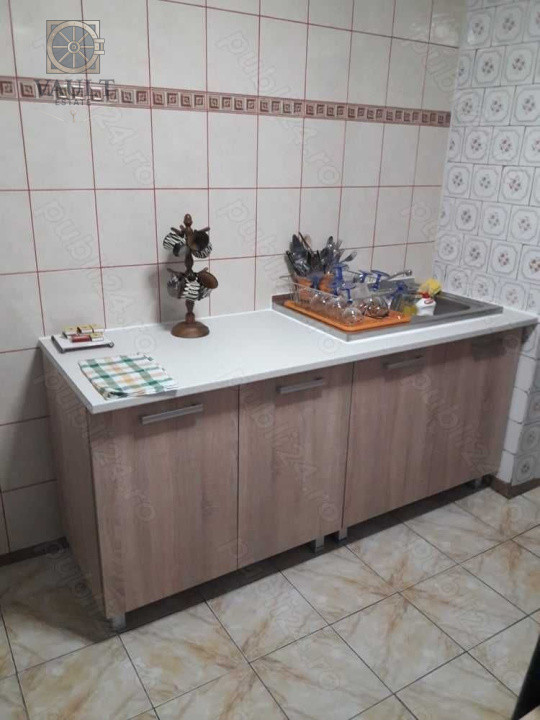 Apartament 2 camere- Decomandat-Etaj 2