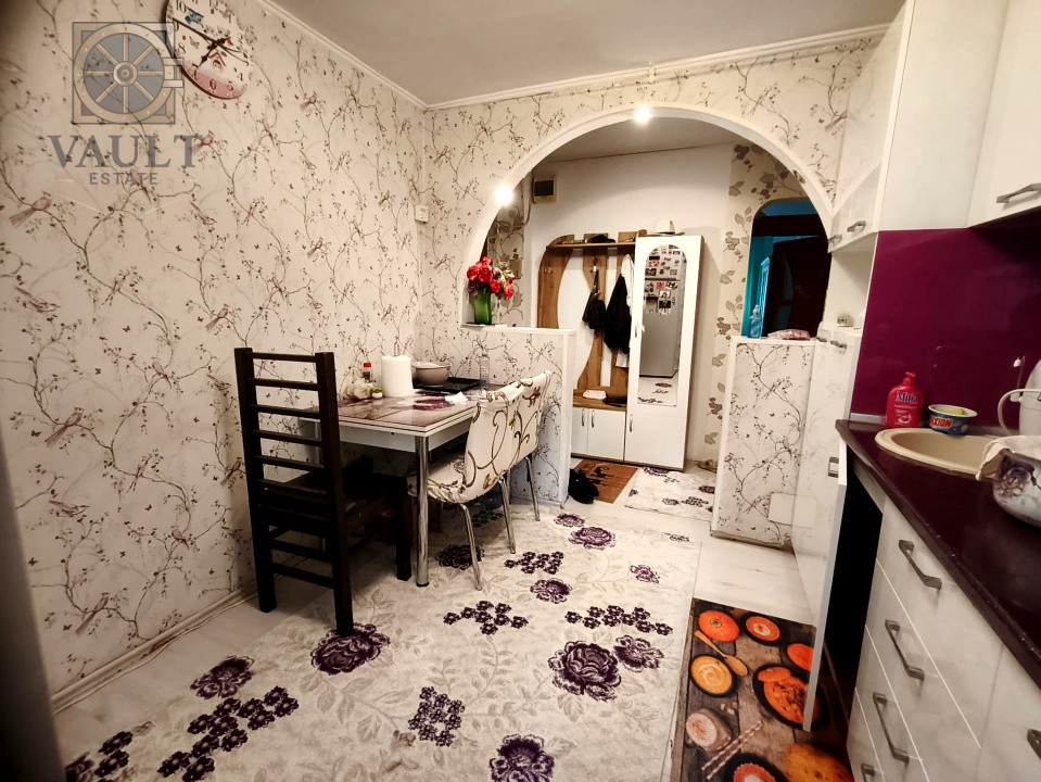 APARTAMENT 3 CAMERE DECOMANDAT  FIZICIENILOR -SURAIA