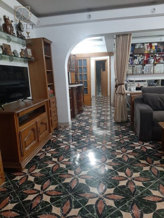 Apartament 3 camere - Centrala proprie - 2 Bai - Titan