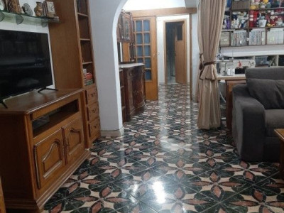 Apartament 3 camere - Centrala proprie - 2 Bai - Titan