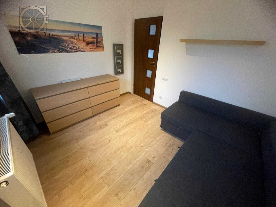 Apartament 4 camere - Bloc anvelopat - Pantelimon