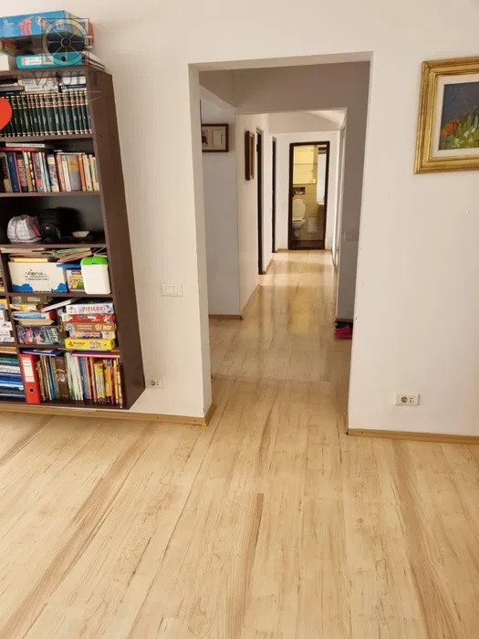Apartament 3 camere Berceni-Bulevardul Alexandru Obregia