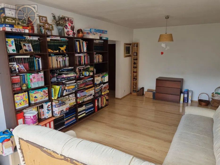 Apartament 3 camere Berceni-Bulevardul Alexandru Obregia